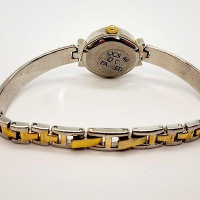 LOT 124:: Large Lot of Watches-Untested