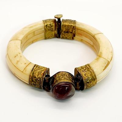 LOT 126:: Vintage Bone & Brass Bohemian Bracelet. Made in India in 1950’s, Genuine Stone.