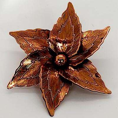 LOT 129:: Mixed lot of Costume Jewelry