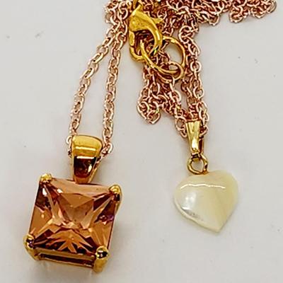 LOT 129:: Mixed lot of Costume Jewelry