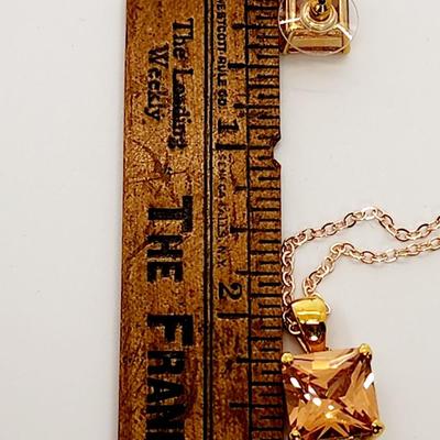 LOT 129:: Mixed lot of Costume Jewelry