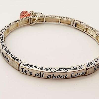 LOT 130:: Bracelet Lot