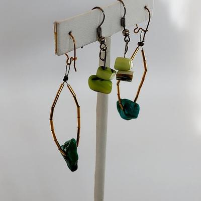 LOT 131:: Pierced Earring Lot