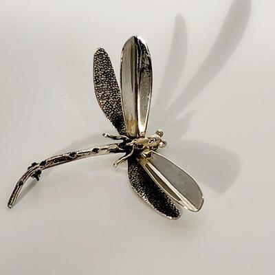 LOT 133:: Vintage Sterling Silver Dragonfly Taxco Mexico 12g