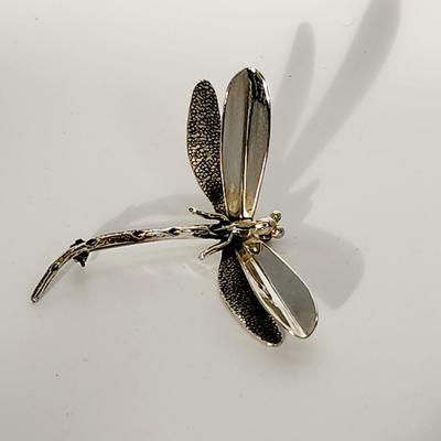 LOT 133:: Vintage Sterling Silver Dragonfly Taxco Mexico 12g