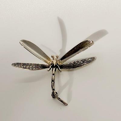 LOT 133:: Vintage Sterling Silver Dragonfly Taxco Mexico 12g