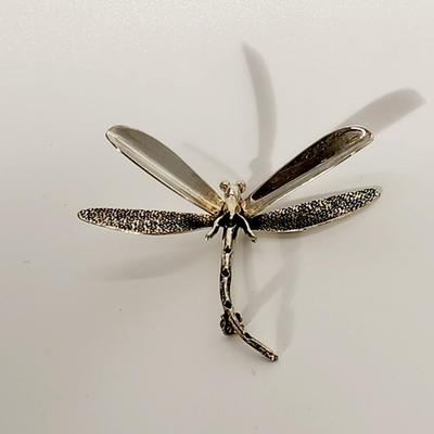 LOT 133:: Vintage Sterling Silver Dragonfly Taxco Mexico 12g