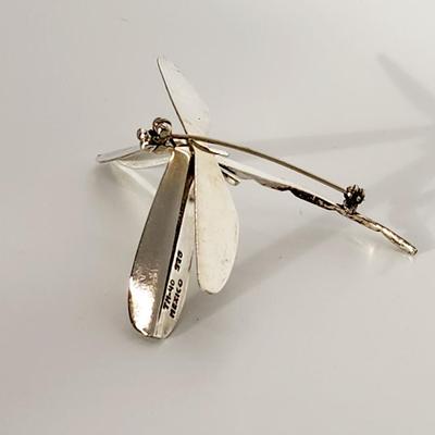 LOT 133:: Vintage Sterling Silver Dragonfly Taxco Mexico 12g