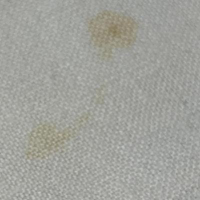 Lot 462 Silver & white linen table cloth