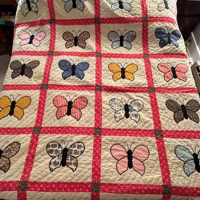 Lot 470 Butterfly Quilt