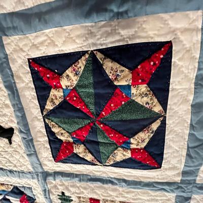 Lot 472 Pennsylvania Dutch Amish Quilt