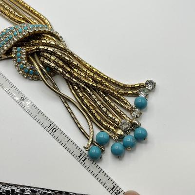 Lot 474 Dior style necklace