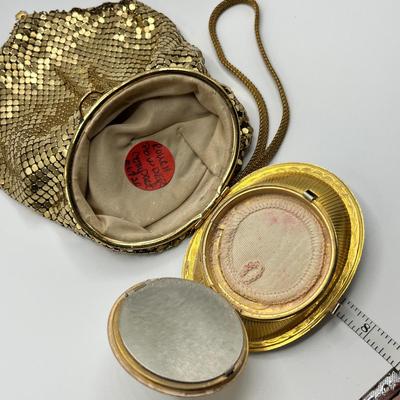 Lot 481 Whiting & Davis Compact bag