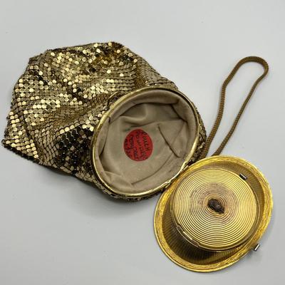 Lot 481 Whiting & Davis Compact bag
