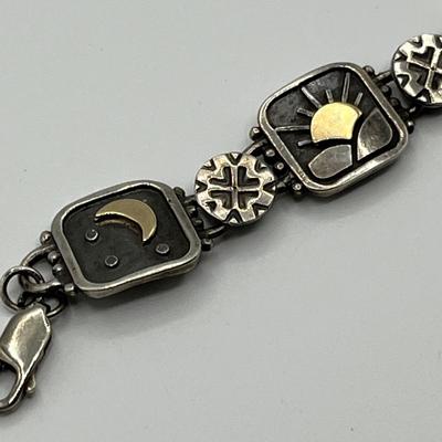 Lot 490 Gorgeous storybook bracelet