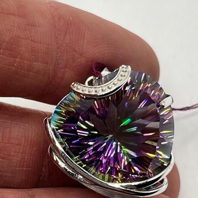 Lot 494 Mystic Topaz on Silver Set
