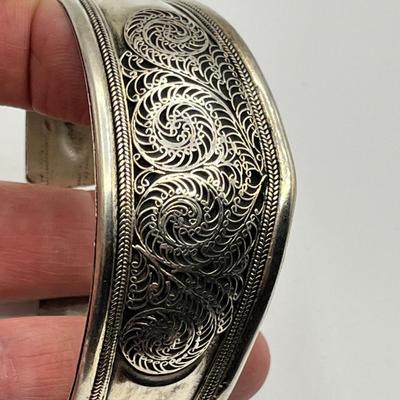 Lot 498 Sterling Cuff Bracelet
