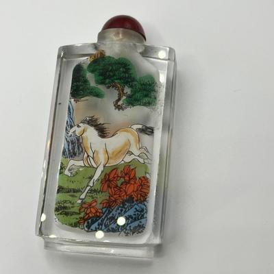Lot 500 Snuff Bottle