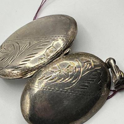 Lot 513 Sterling Pendants