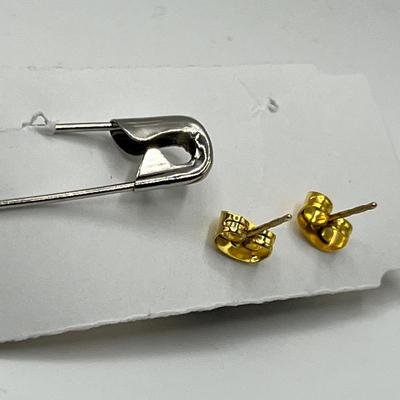 Lot 515 Pearl & 14K set
