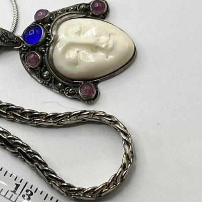 Lot 516 Silver Lot