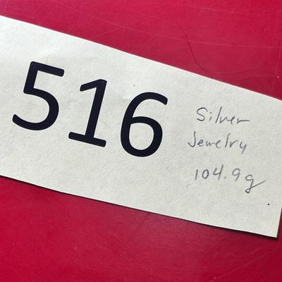 Lot 516 Silver Lot