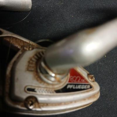 Five Open face fishing reels with fishing string