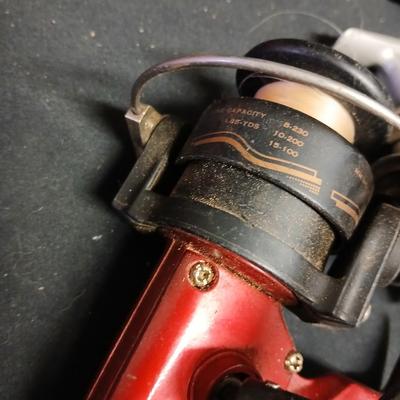 Five Open face fishing reels with fishing string