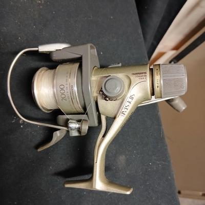 Five Open face fishing reels with fishing string