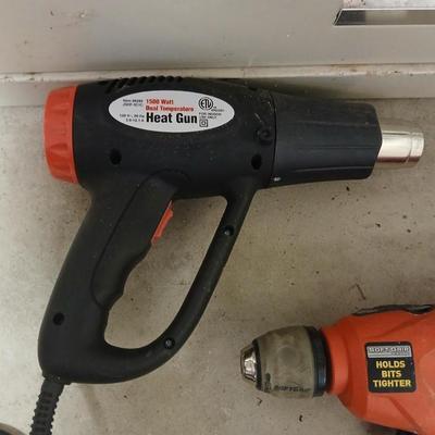 Black and Decker electric drill and a drill master heat gun