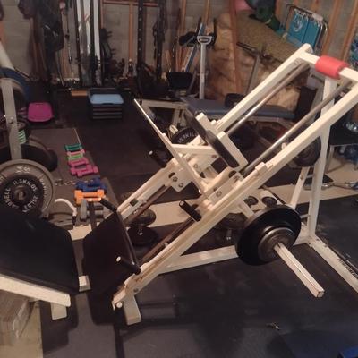 Fitness Research Leg Press Machine