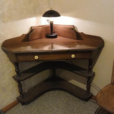 Adorable, nice vintage wooden corner desk with chair and touch lamp