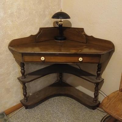Adorable, nice vintage wooden corner desk with chair and touch lamp