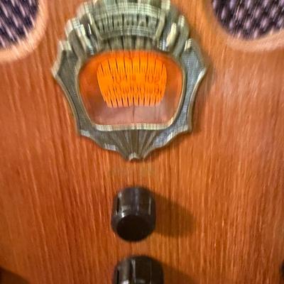 Thomas collectors edition radio