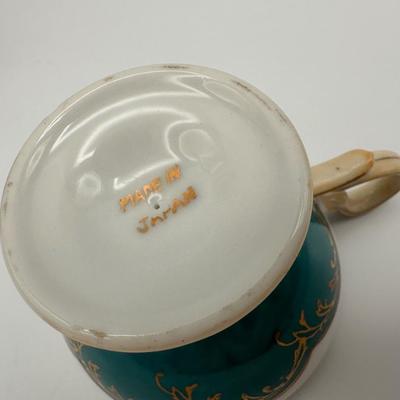 Pair of Japanese Cups and Saucers