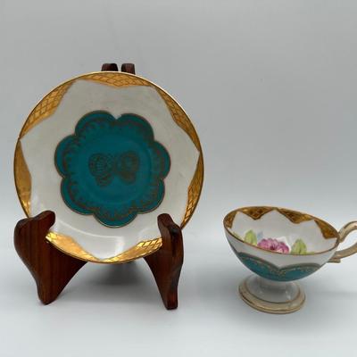 Pair of Japanese Cups and Saucers