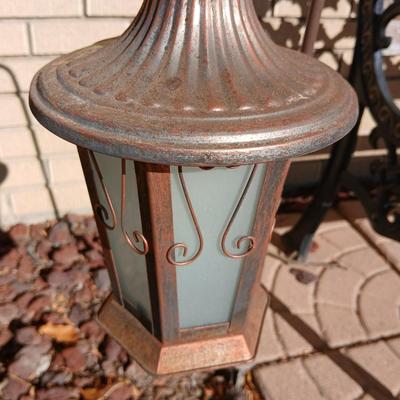 Patio light on stand with Green frog sun dial