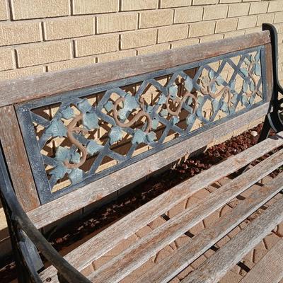 Perfect Patio bench for the side yard!