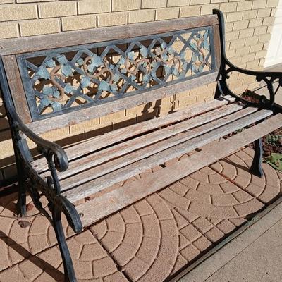 Perfect Patio bench for the side yard!