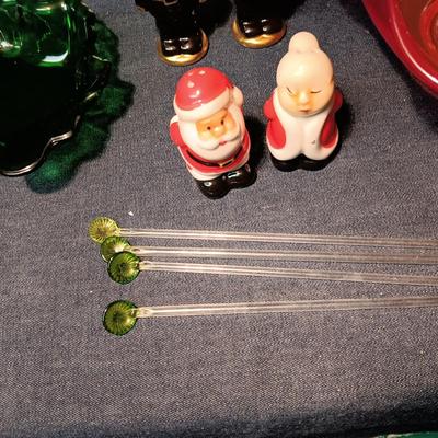 HOLIDAY SERVING DISHES AND SALT PEPPER SHAKERS