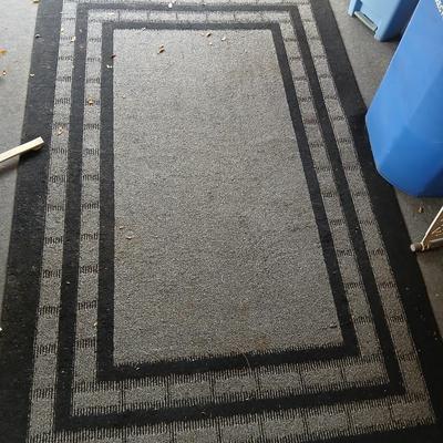 Area rug and throw rug