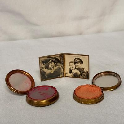Vintage Compacts and Wallets (ST-DZ)