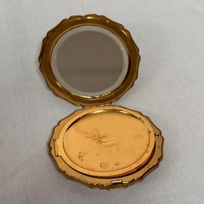 Vintage Compacts and Wallets (ST-DZ)