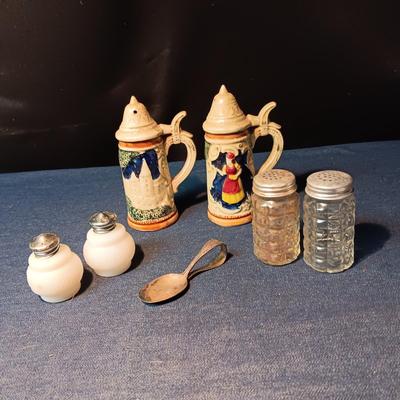 SALT & PEPPER SHAKERS PLUS A SILVER PLATED SPOON