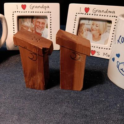 STOCKING STUFFERS FOR GRANDMA & GRANDPA