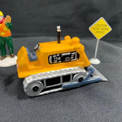 Lot 5 | Men at Work