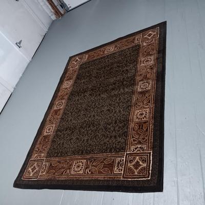 BROWN TONE AREA RUG