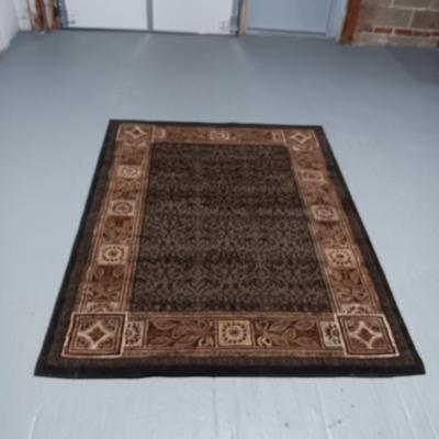 BROWN TONE AREA RUG