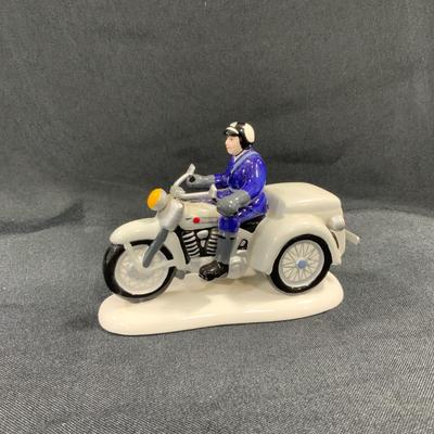 Lot 11 | Patrolling the Road | Harley Davidson