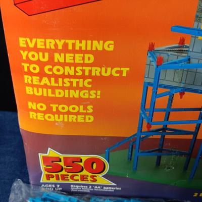 GIRDER AND PANEL BUILDING SYSTEM DELUXE SKYSCRAPER